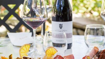 Rome: Pompeii Tour with Wine and Lunch by High Speed Train - Termini meetup at Caffe Vergnano 1882: how to find your group fast