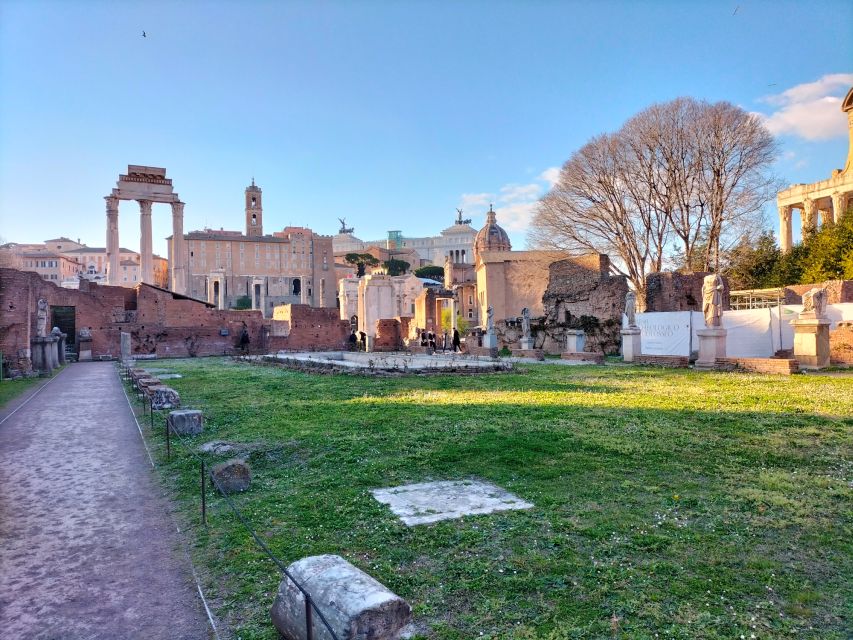 Rome: Roman Forum and Palatine Hill Licensed Guided Tour - Headsets, Group Flow, and Why the Pace Matters