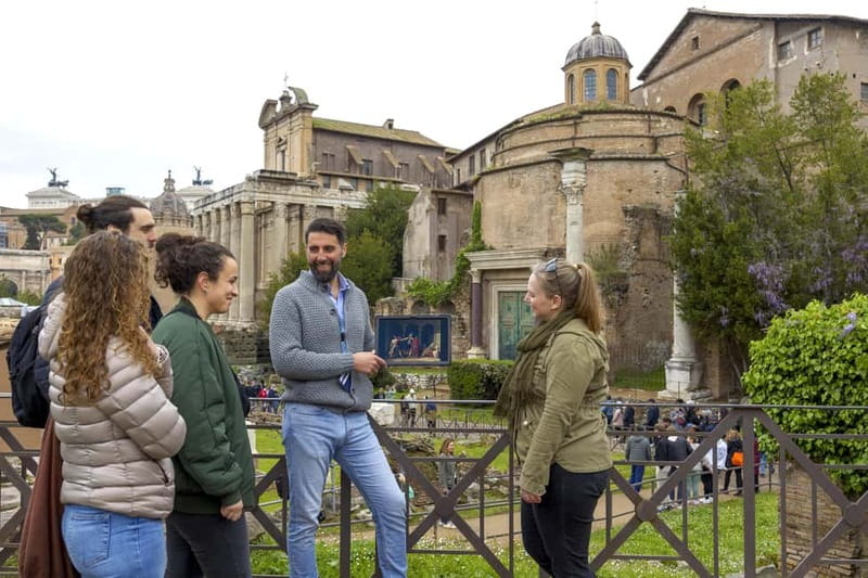 Rome: Roman Forum Myths and Legends Private Guided Tour - The Palatine Hill and Imperial Forum included access: more “power center,” fewer detours