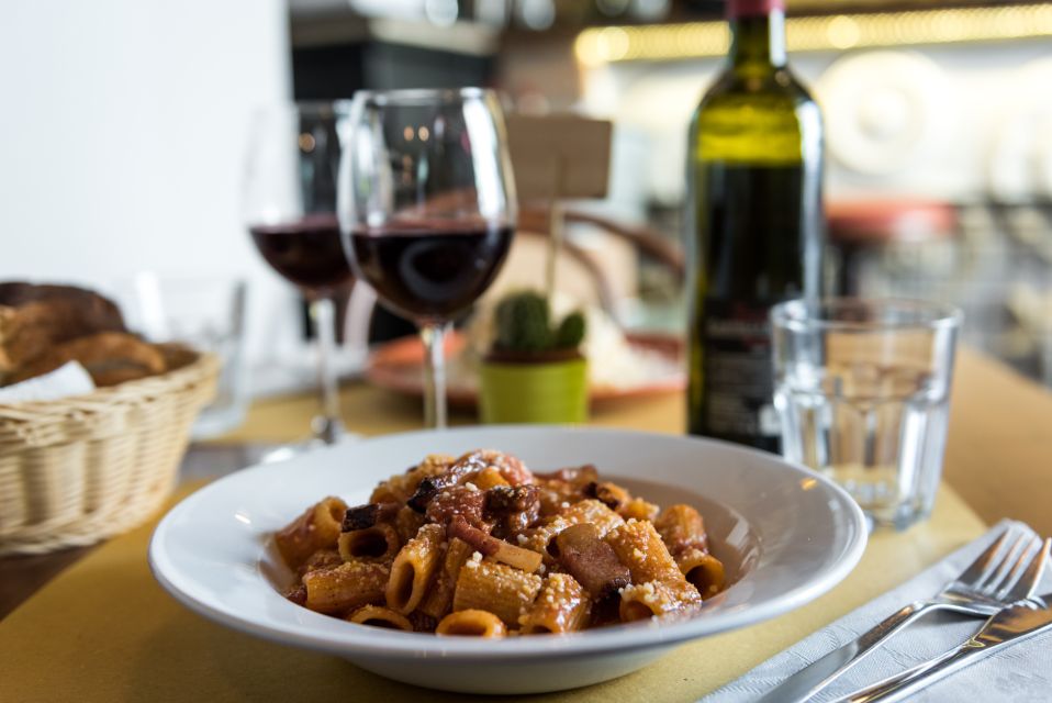 Rome: Twilight Trastevere Food Tour with Wine Tasting - Rome at Twilight in Trastevere: What This Walk Gets You