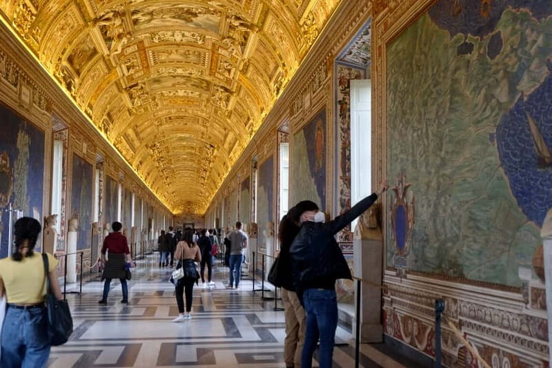 Rome: Vatican Museums & Sistine Chapel Skip-the-Line Tour - Meeting point at Via Mocenigo: arriving 200 meters from the action
