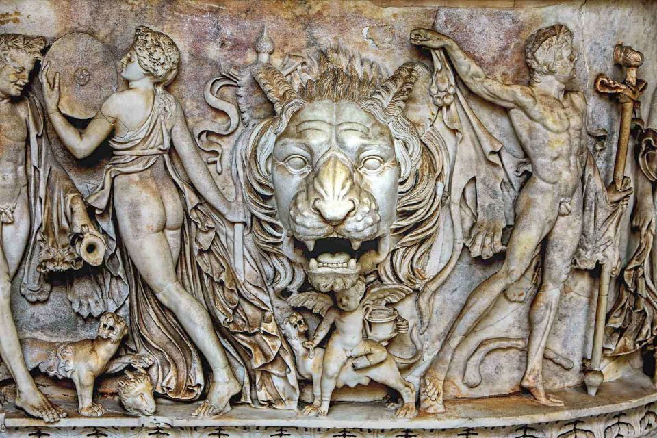 Rome: Vatican, Sistine Chapel & St. Peter's Basilica Tour - Vatican Museums: you get the highlights without getting lost