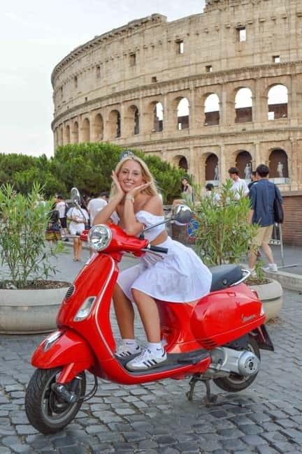 Rome: Vespa scooter tour "When in Rome" - Giardino degli Aranci: the Orange Garden break with view magic